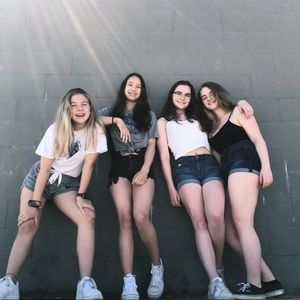 Meet your Posher, Bella